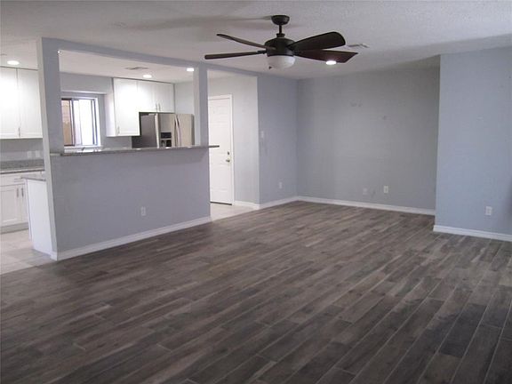3rd image of 17331 Heritage Bay Dr