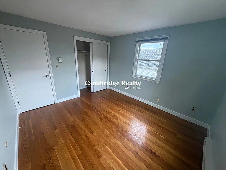 90-92 Sylvia St #2 — Photo 14