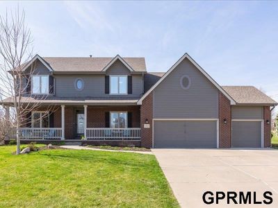 6914 S 159th Cir, Omaha, NE, 68136