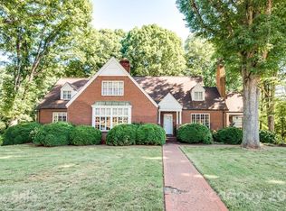 316 6th St SW, Conover, NC 28613