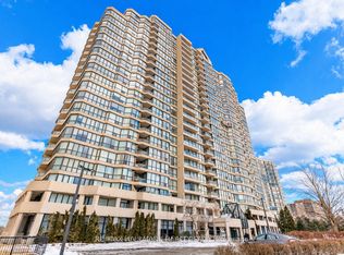 3 Rowntree Rd #707, Toronto, ON M9V5G8