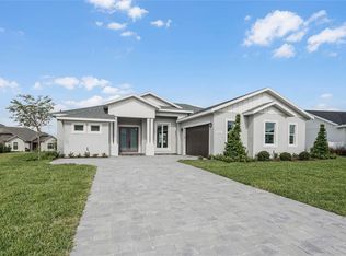 535 Blue Flag Dr, Auburndale, FL 33823