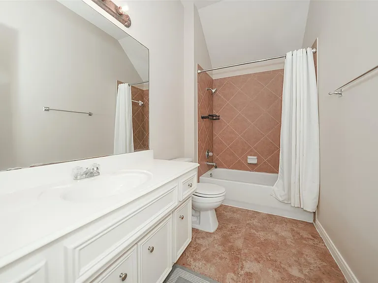 4415 Eden Point Ln — Photo 12