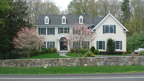 368 Hoyt St Photo 1