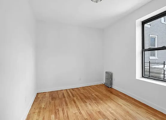 Rented by Zjama Realty Corp | media 4