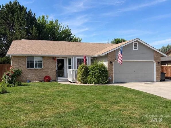 2313 Leo Dr, Nampa, ID 83651