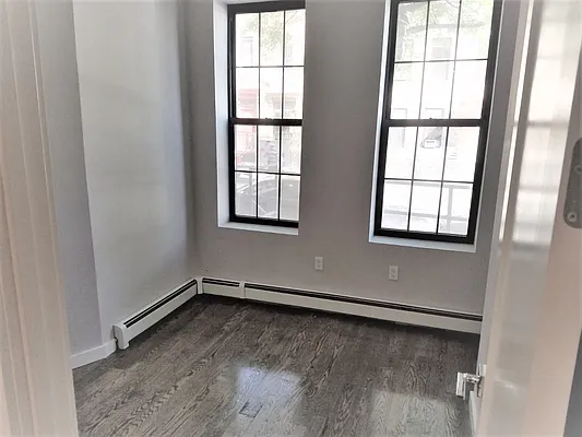 Rented by East Williamsburg Realty Inc | media 21