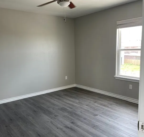 119 Mimosa St — Photo 8