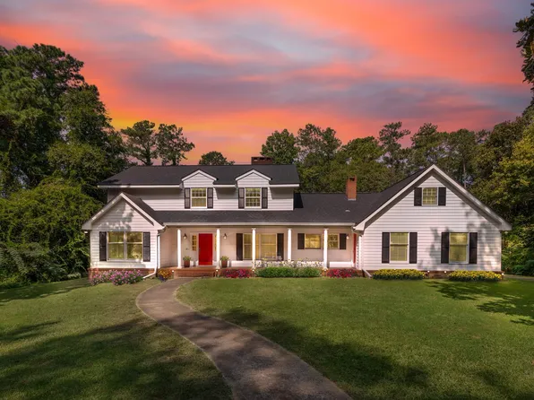 51 Pine Cir, Heflin, AL 36264