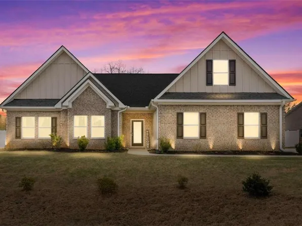 201 Cades Ct, McDonough, GA 30252