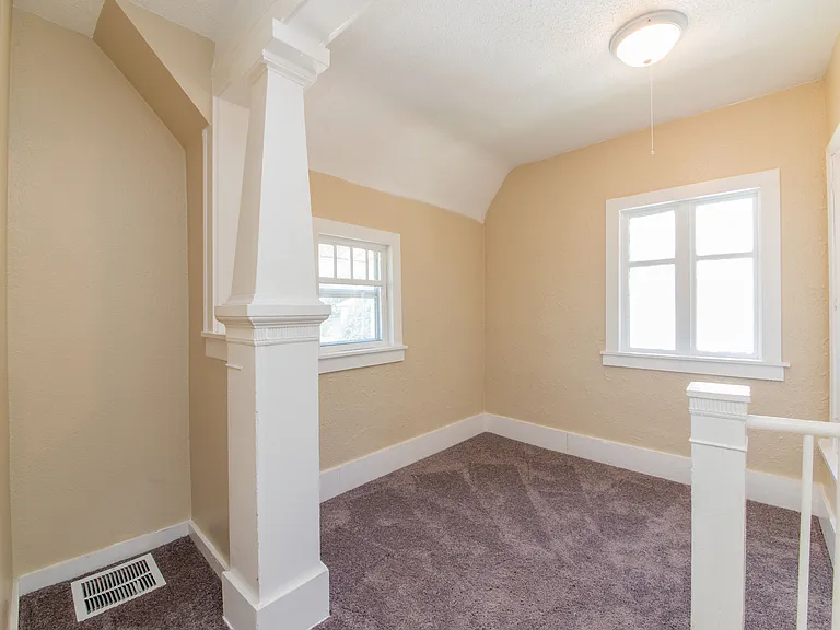 1130 Lafayette Ave SE — Photo 28
