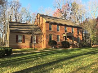 129 Macaulay Rd, Williamsburg, VA 23185