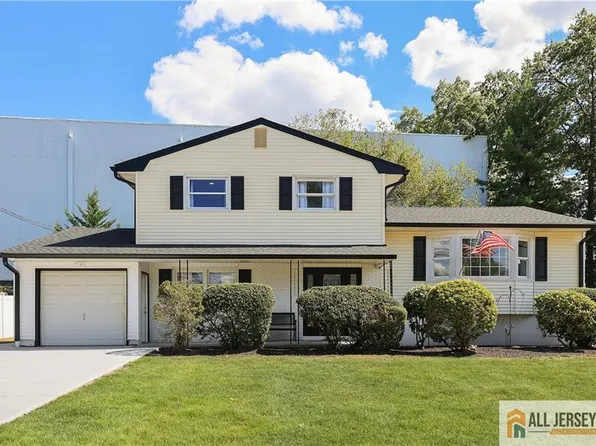 1464 Columbia Dr, North Brunswick, NJ 08902