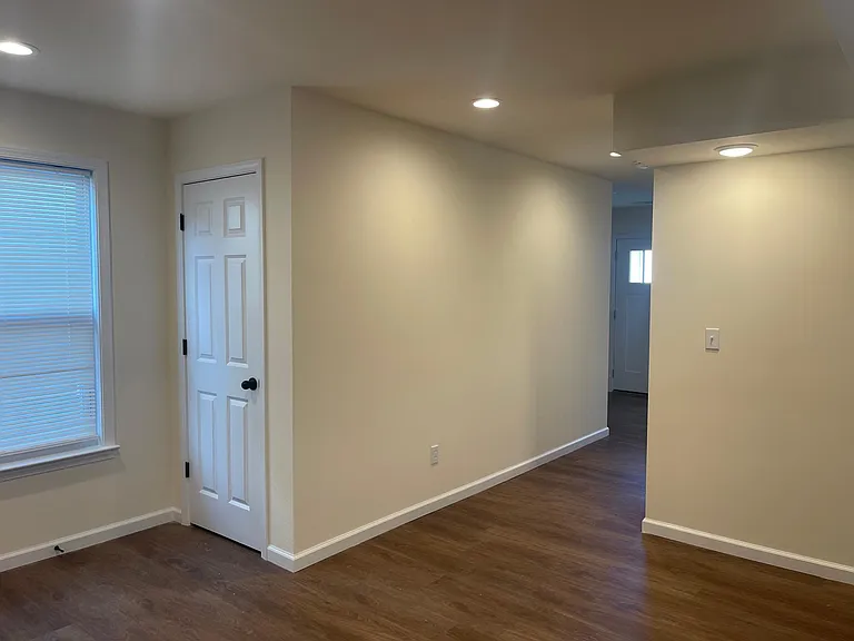 38 Brookmoore — Photo 3