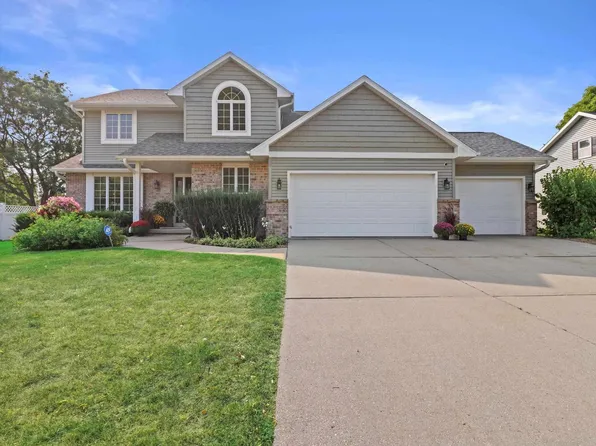 1917 Barrington Circle, Sun Prairie, WI 53590
