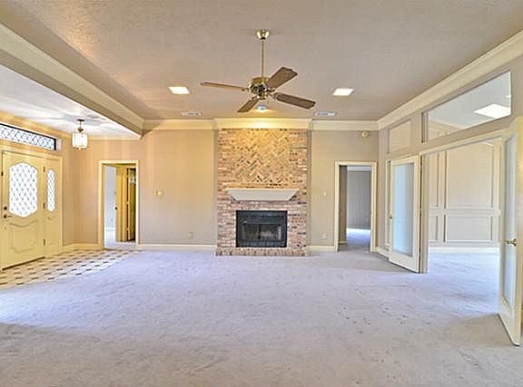 3rd image of 1306 Spyglass Dr