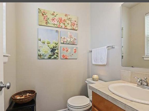 3rd image of 5110 Evan Ct SE