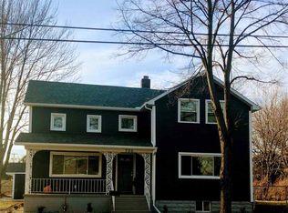 700 Pine St, Essexville, MI