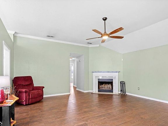 3rd image of 14280 Tori Dawn Dr