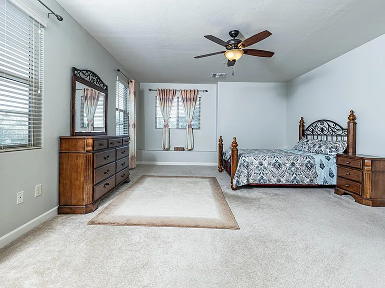 8479 N Gaetano Loop — Photo 15