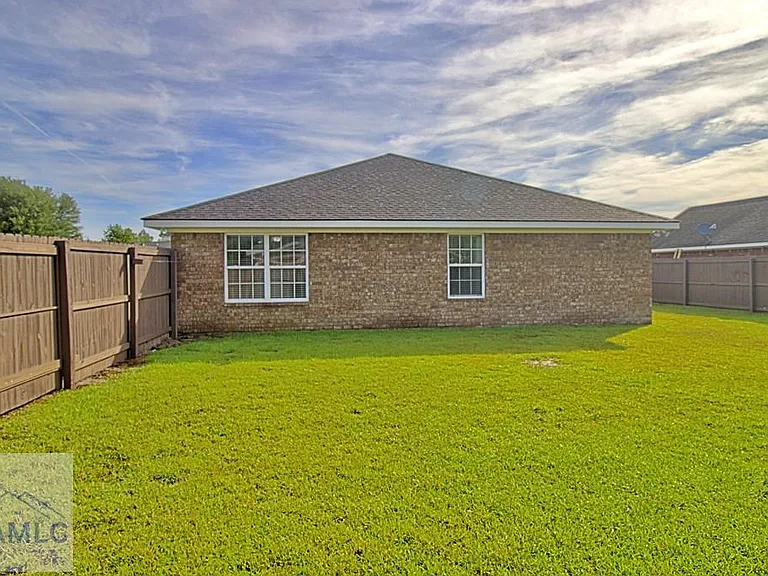 119 Grandview Dr — Photo 22