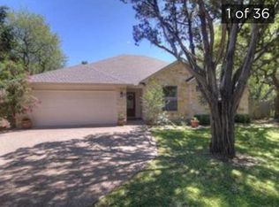 8 Canyon Cir, Wimberley, TX 78676