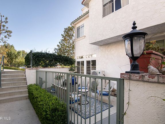 3rd image of 327 Westlake Vista Ln