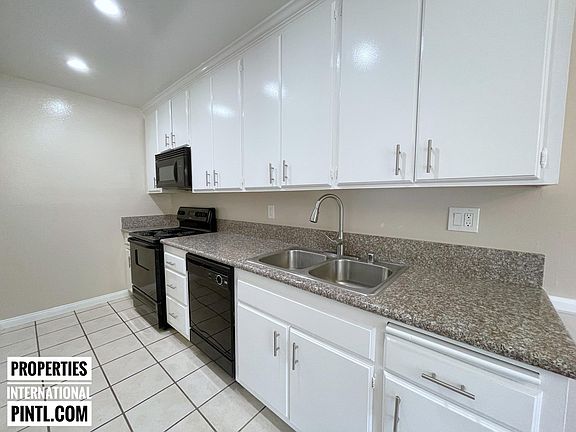 5th image of 366 S Mentor Ave APT 103