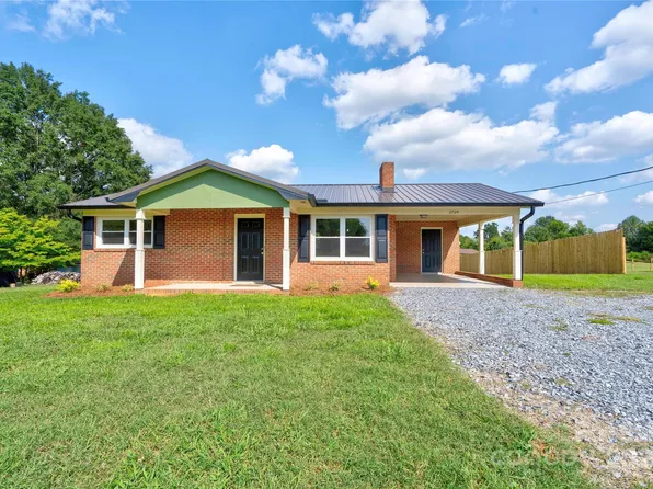 2724 Shoal Creek Church Rd, Shelby, NC 28152