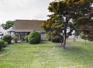 11036 Stevens Rd, Philadelphia, PA 19116