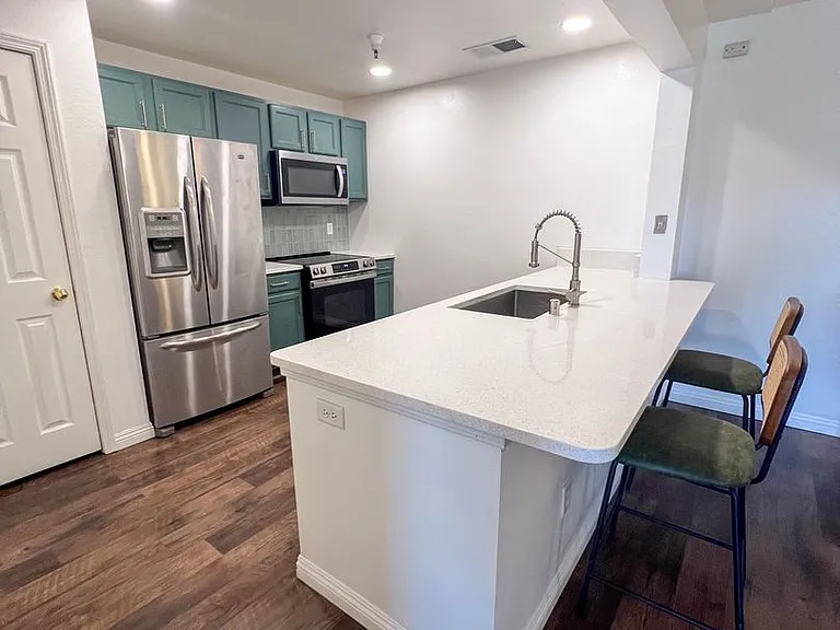 200 Talus Way #133 — Photo 9