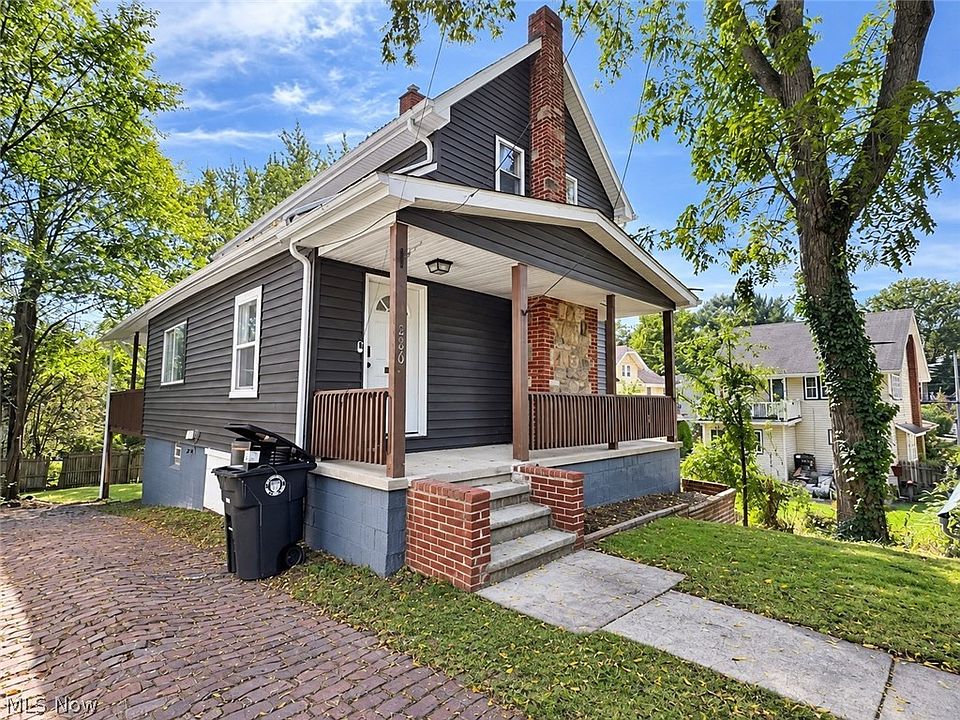1st image of 286 Alhambra Way