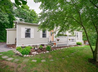 2424 Konert Rd, Fenton, MO 63026