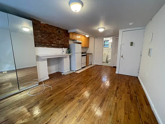 Rented by Best Apartments North Inc | media 2