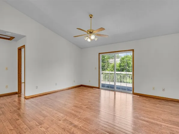 2521 Catskill Ct, Iowa City, IA 52245