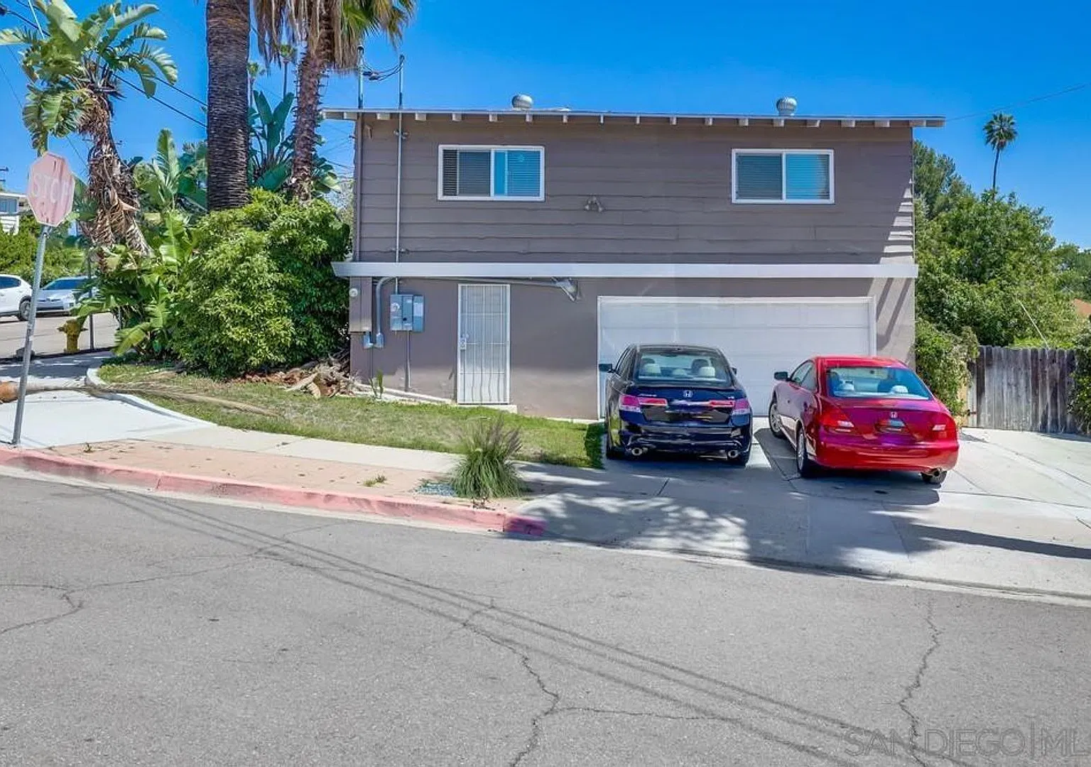 Large house on Prosperity! Private Yard! — Photo 4