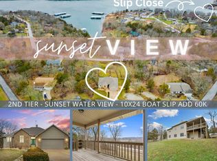 39 Buck Rd, Reeds Spring, MO 65737