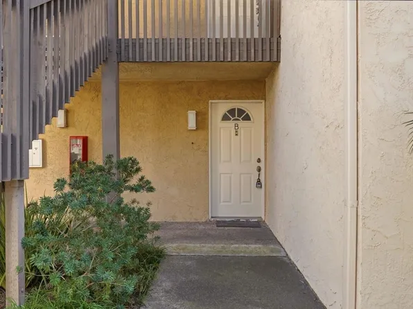 8515 Villa La Jolla Dr APT B, La Jolla, CA 92037