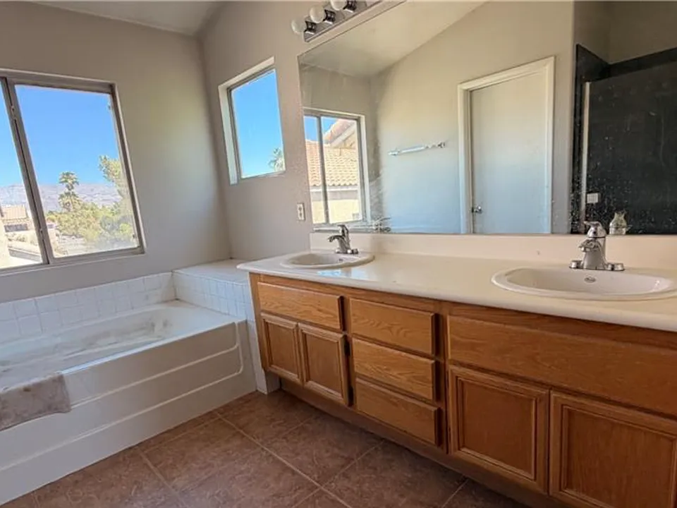 5906 Rose Sage St