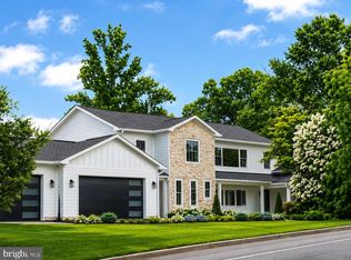 3237 Sleepy Hollow Rd, Falls Church, VA 22042