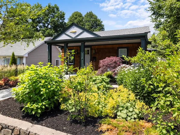 23 Puritan Rd, Marblehead, MA 01945