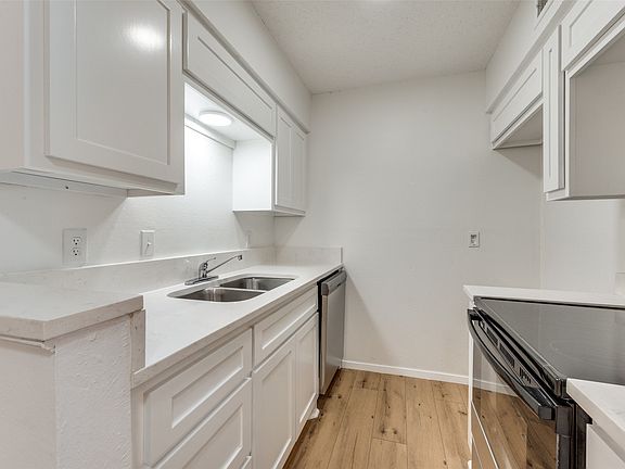 2nd image of 4859 Cedar Springs Rd APT 337