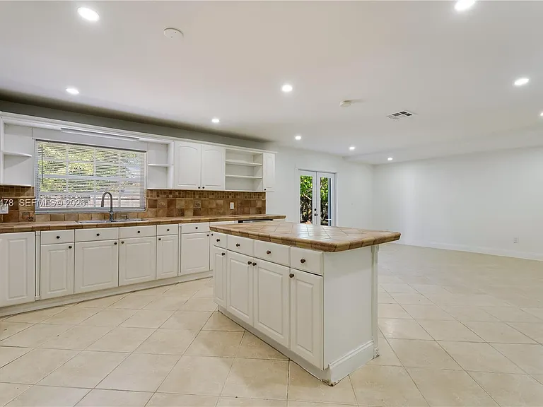 30323 SW 152nd Pl — Photo 17