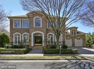 7445 Old Maple Sq, Mc Lean, VA 22102