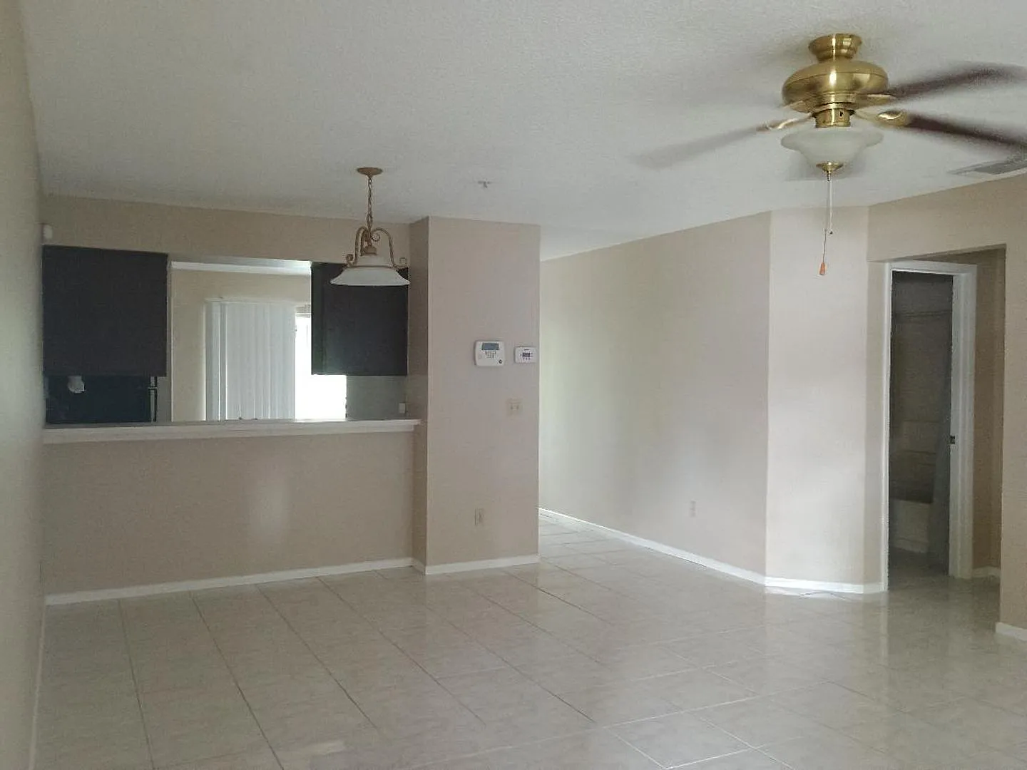 Upgraded 2/2 condo near UCF — Photo 2