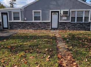 21 Dorset Dr, Ewing, NJ 08618