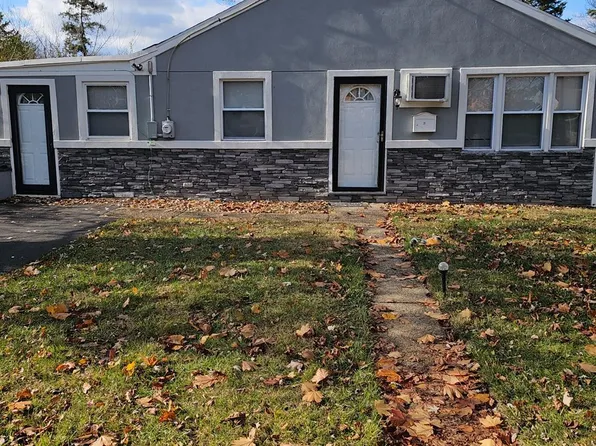 21 Dorset Dr, Ewing, NJ 08618