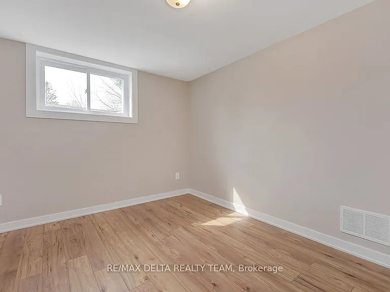 2012 Haig Dr #B — Photo 18