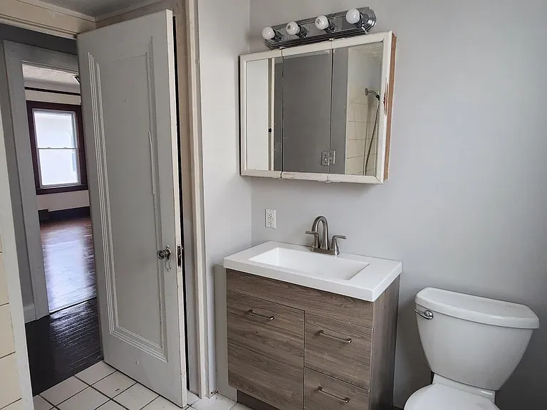 6714 Theota Ave — Photo 18