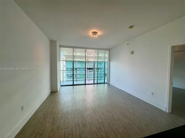 79 SW 12th St APT 3509, Miami, FL 33130